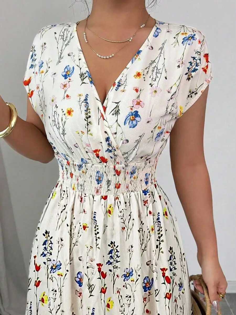 Women's Ditsy Floral V-Neck Sleeveless Waisted Maxi Dress - Image 3