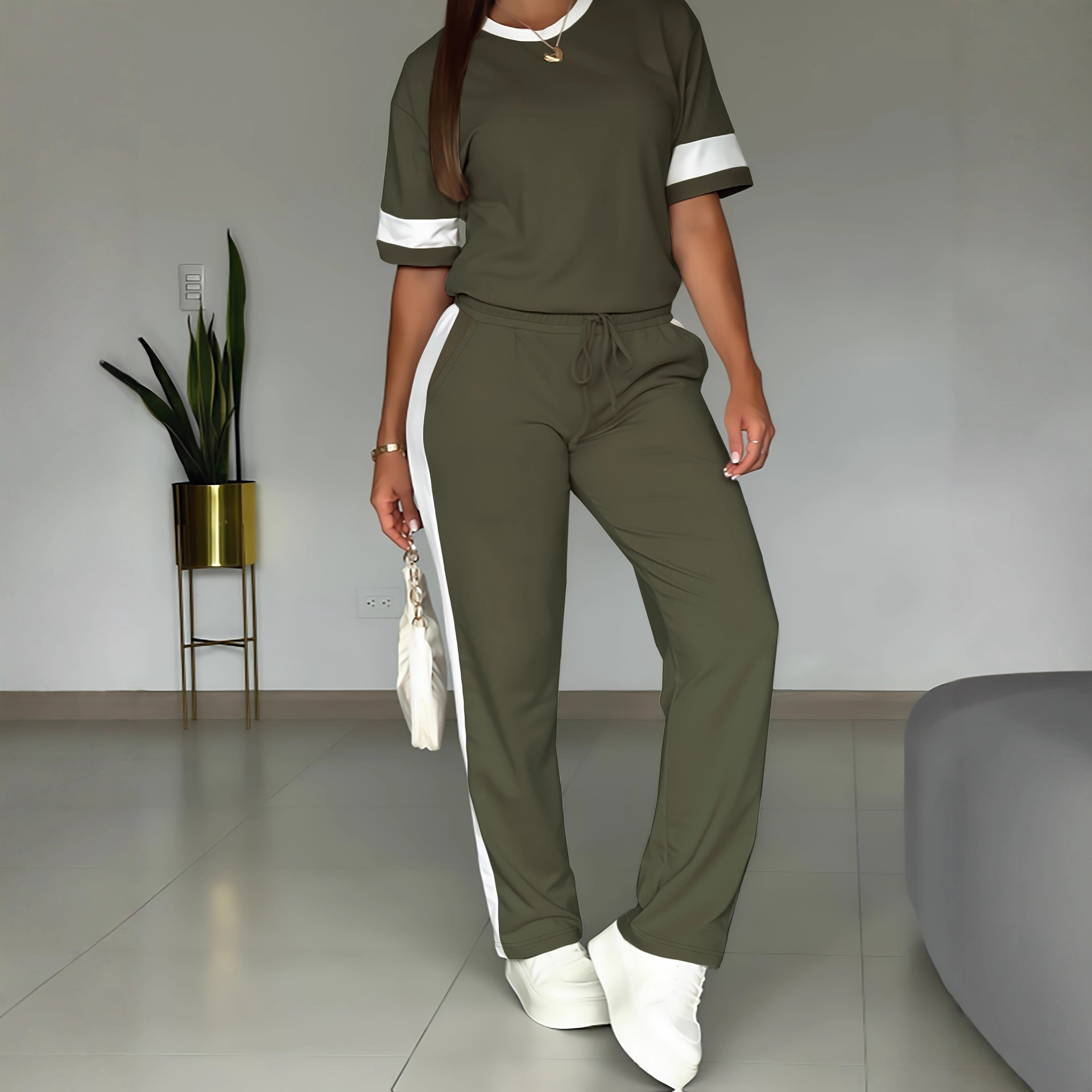 Women's Casual Sportswear Set - Image 3
